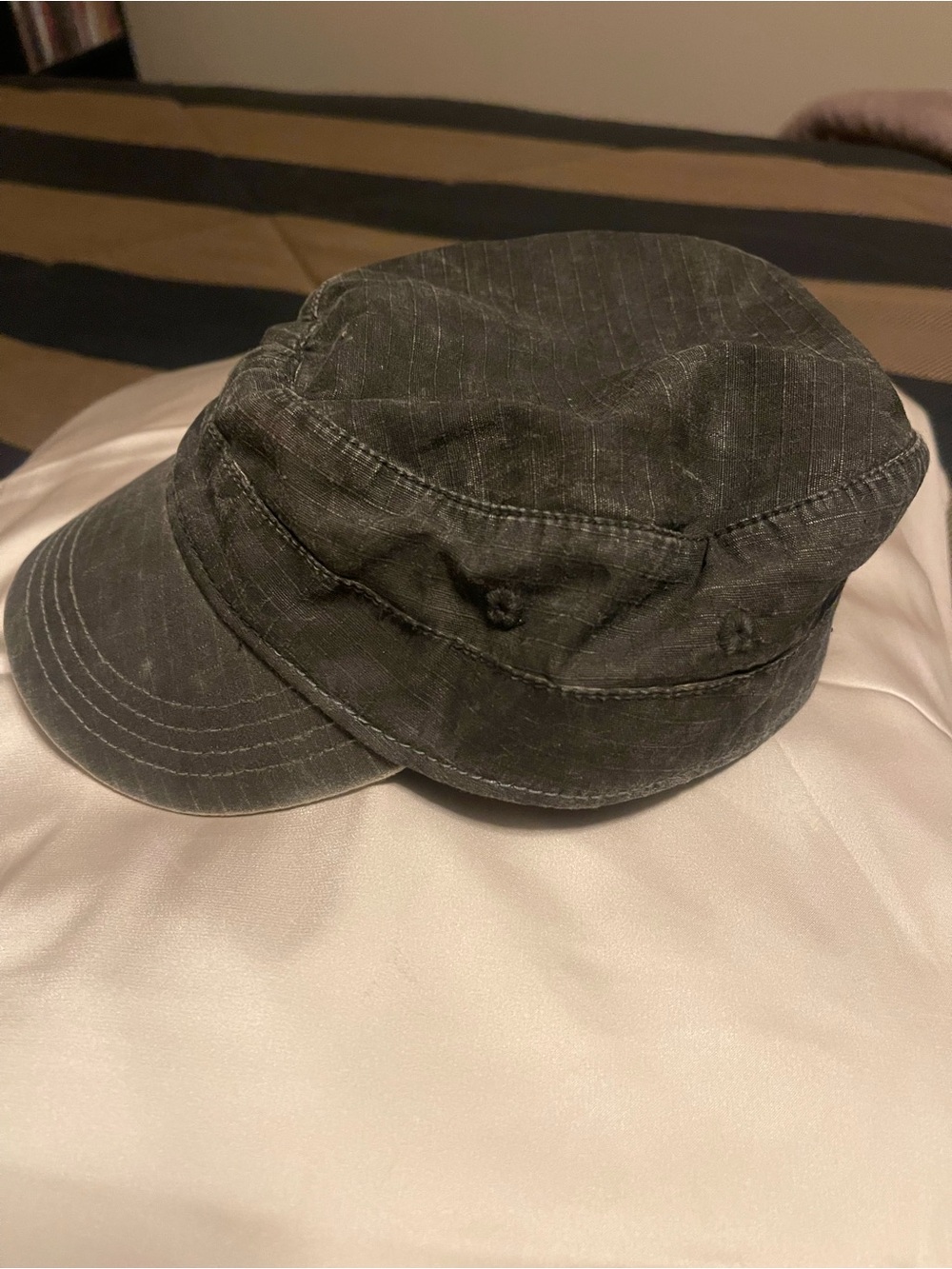 Unisex - Dark Gray Casual Military Cap - Unbranded